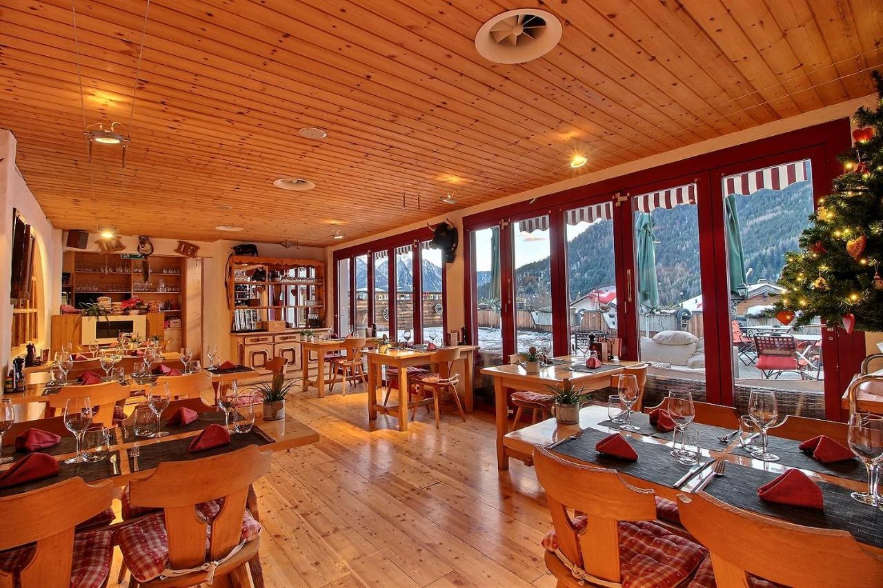 Le Vieux Valais Aparthotel โอวรอนนาซ ภายนอก รูปภาพ