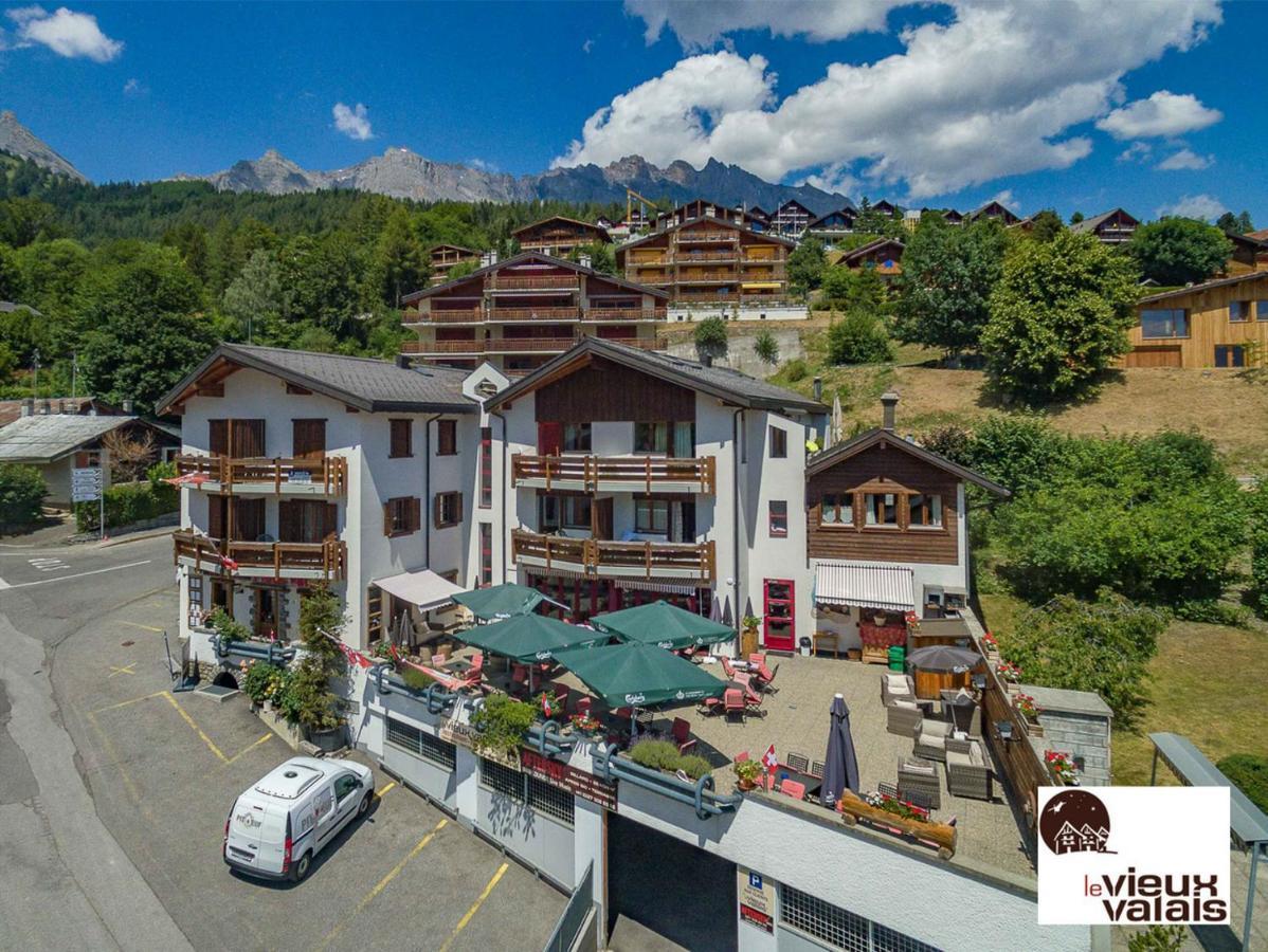 Le Vieux Valais Aparthotel โอวรอนนาซ ภายนอก รูปภาพ